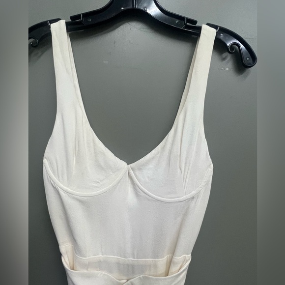 Reformation || Ivory Sigrid Dress Size 0 - Picture 9 of 10